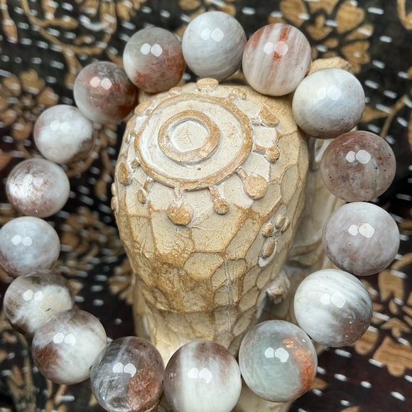 RARE Black Skeleton/Sunstone/Iolite 13mm - Picture 2 of 4